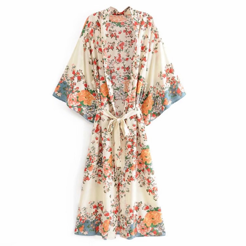 Wildflower Bohemian Kimono Robe Brand New Boutique